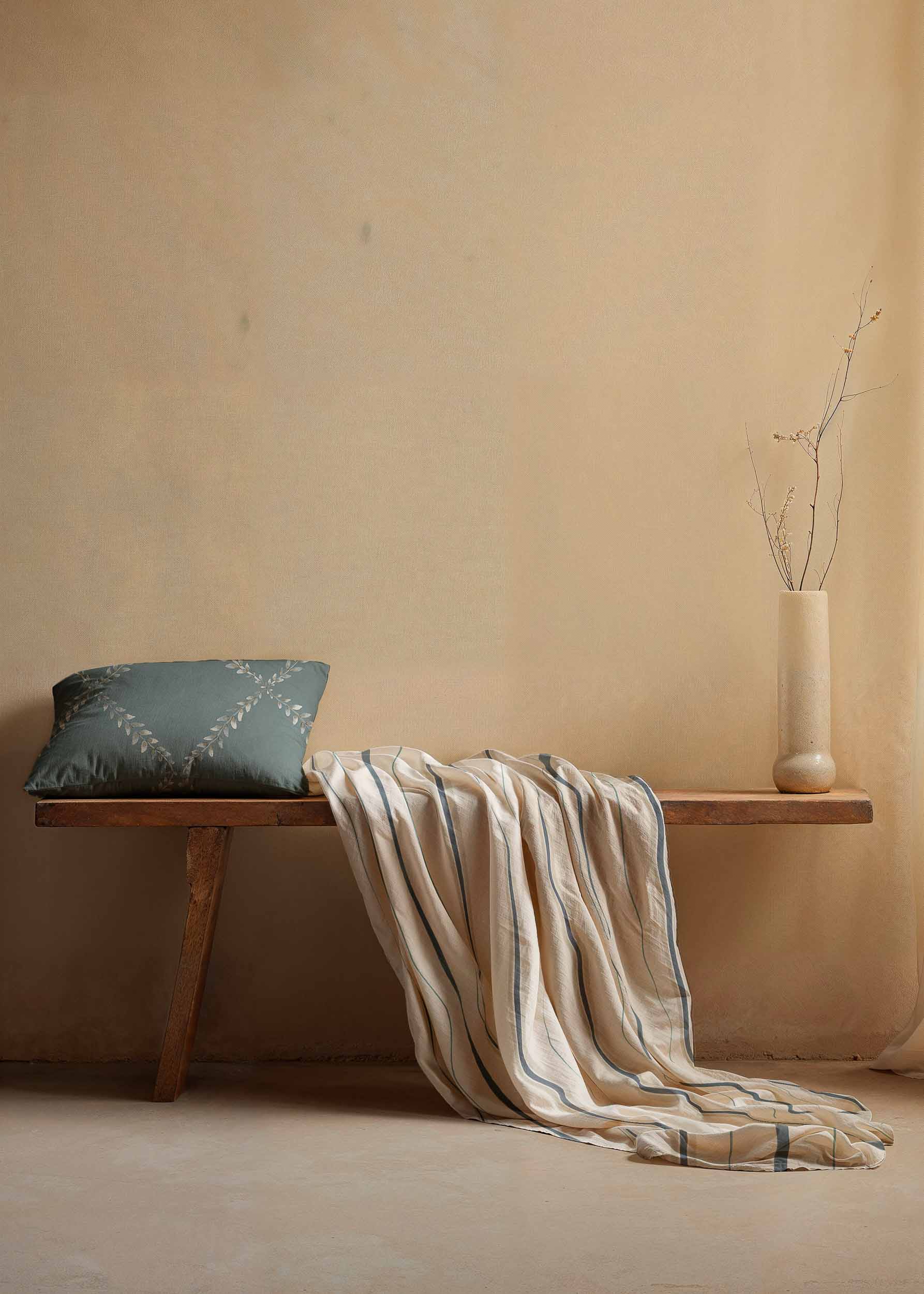 Ref. TROLAQURolling Stripes AquaSee this on my wall – TROLAQU 2